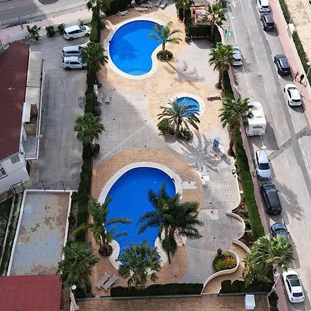 Esmeralda Seaview-suites דירה קלפה